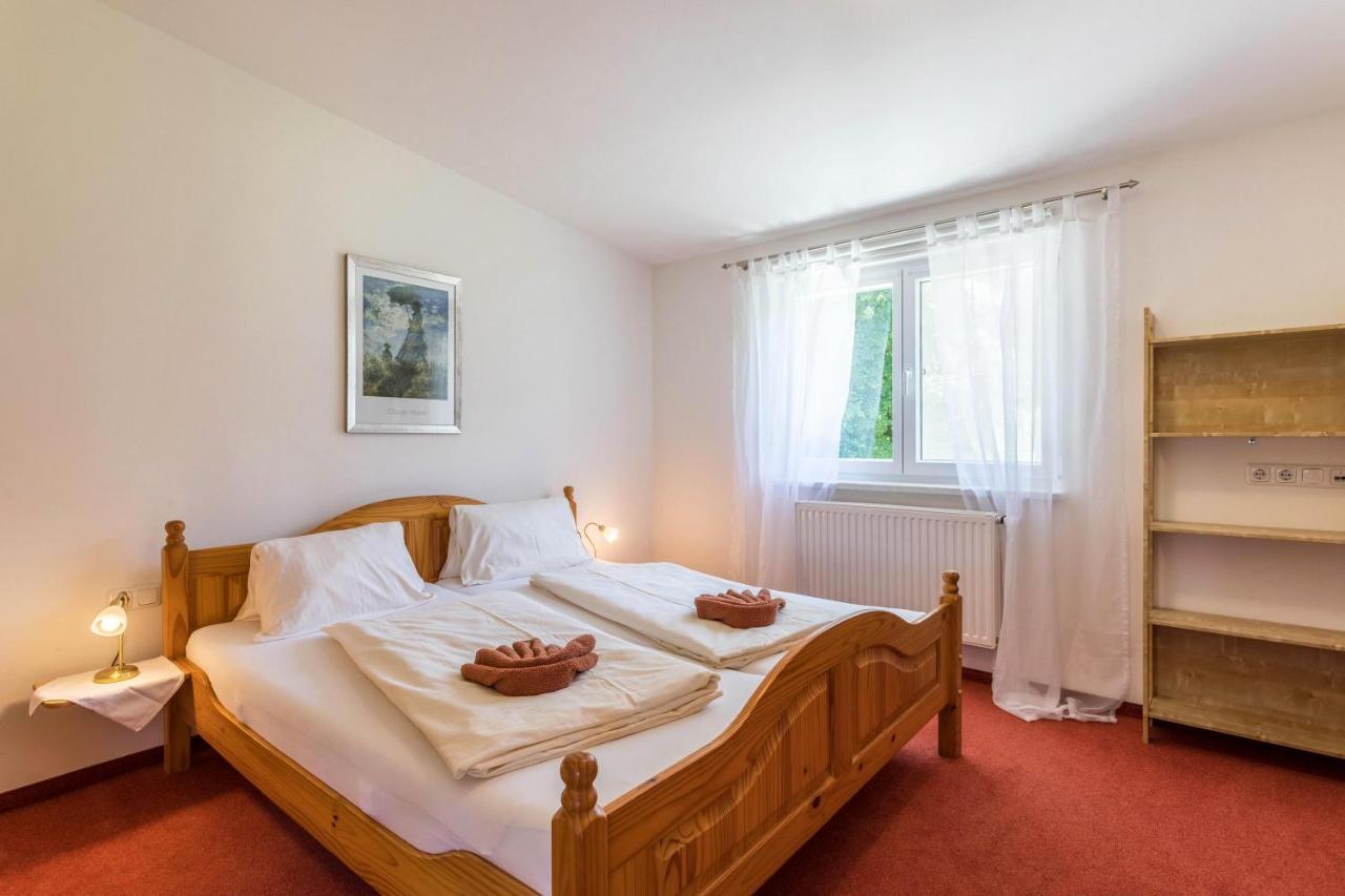 Fewo Im Gaestehaus Maximilian Eggelsberg Exteriör bild