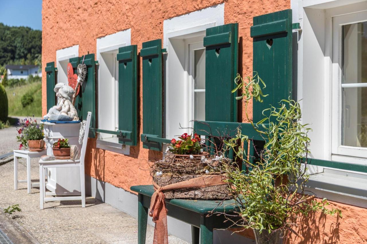 Fewo Im Gaestehaus Maximilian Eggelsberg Exteriör bild
