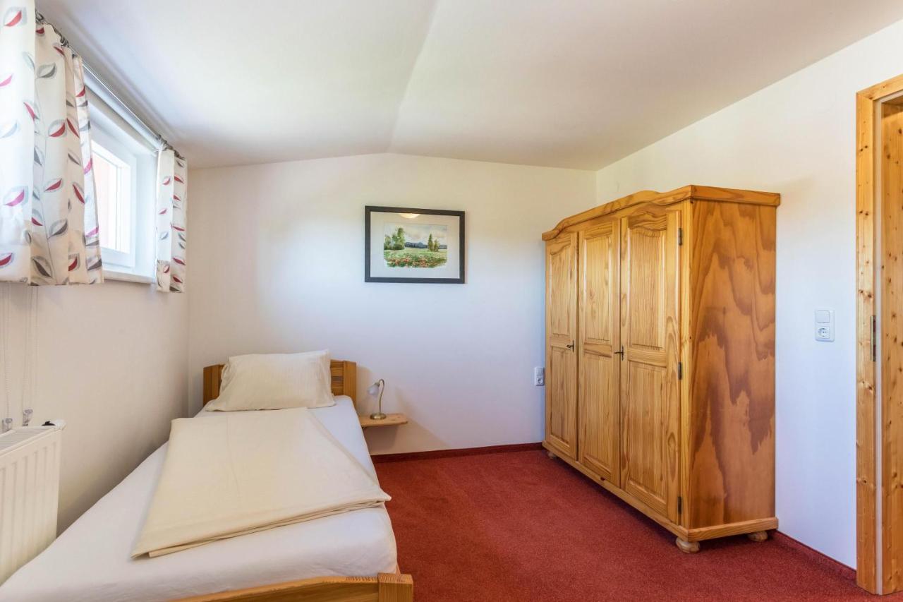 Fewo Im Gaestehaus Maximilian Eggelsberg Exteriör bild