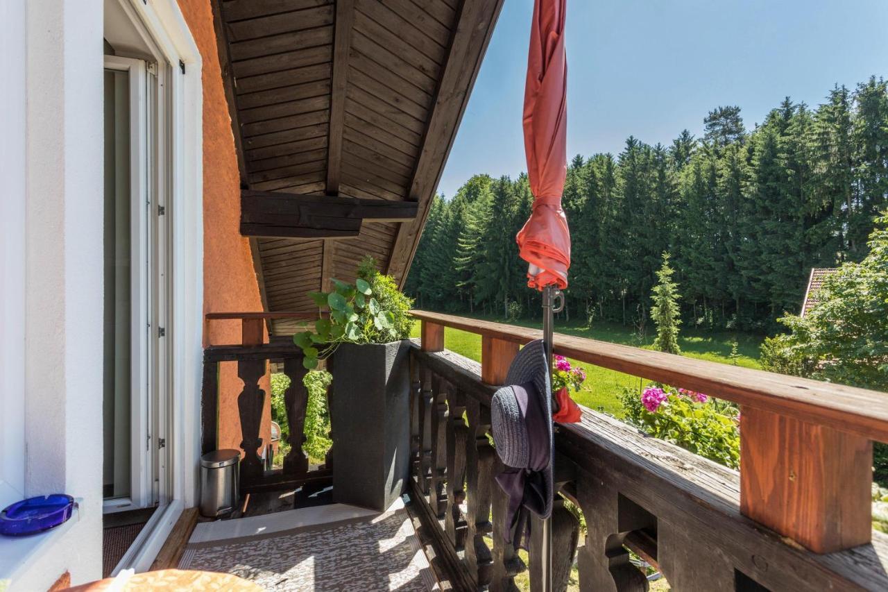 Fewo Im Gaestehaus Maximilian Eggelsberg Exteriör bild